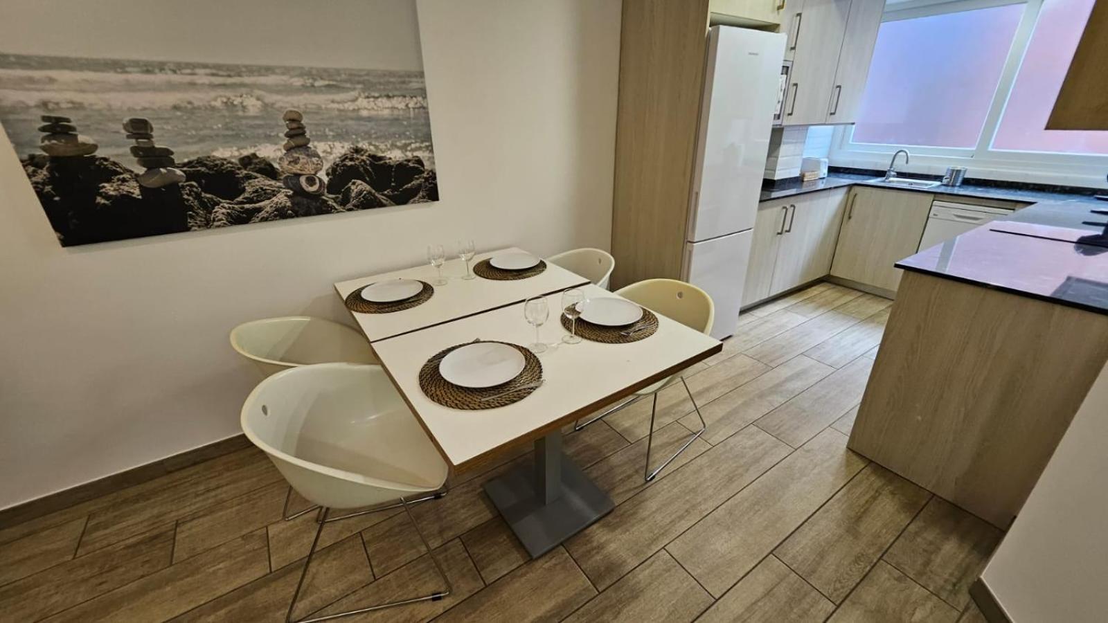 Luminoso Apartamento 6 Personas Pueblo Nuevo 马德里 外观 照片